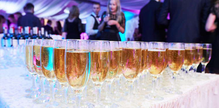 Atendemos eventos sociales